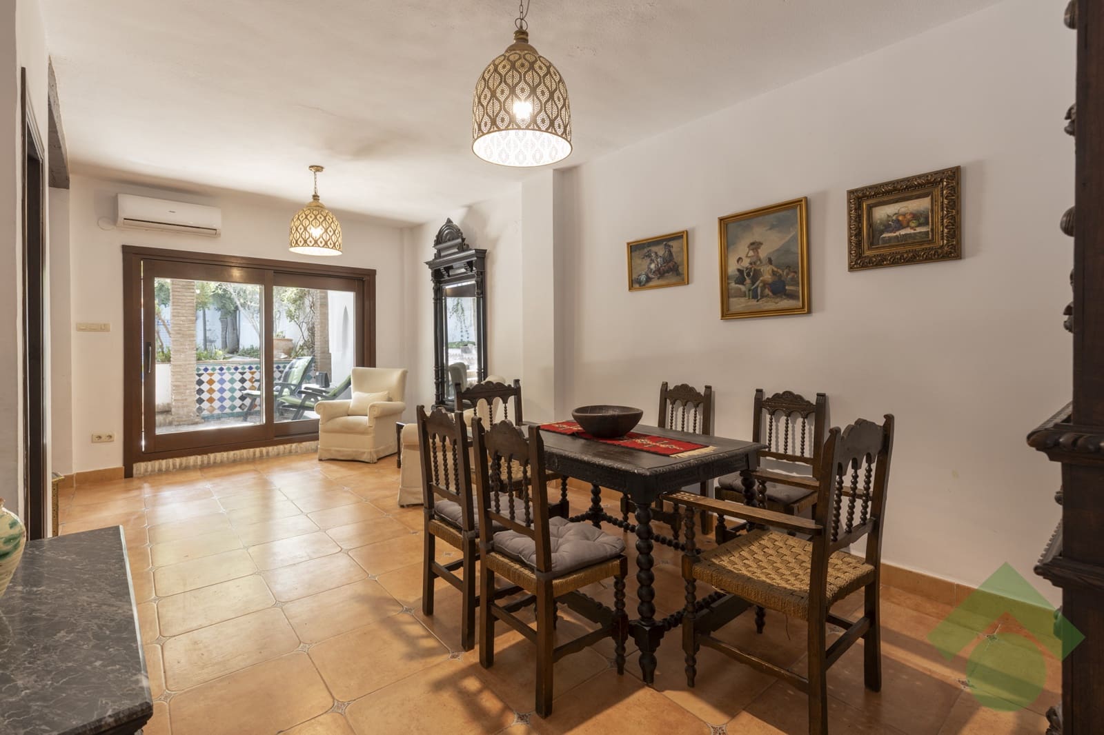 3 bedroom Townhouse for sale in Granada city with pool garage - € 749,900 (Ref: 9506824)