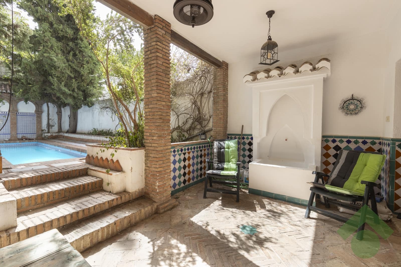 3 bedroom Townhouse for sale in Granada city with pool garage - € 749,900 (Ref: 9506824)