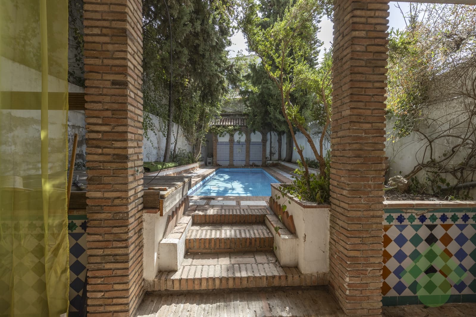 3 bedroom Townhouse for sale in Granada city with pool garage - € 749,900 (Ref: 9506824)