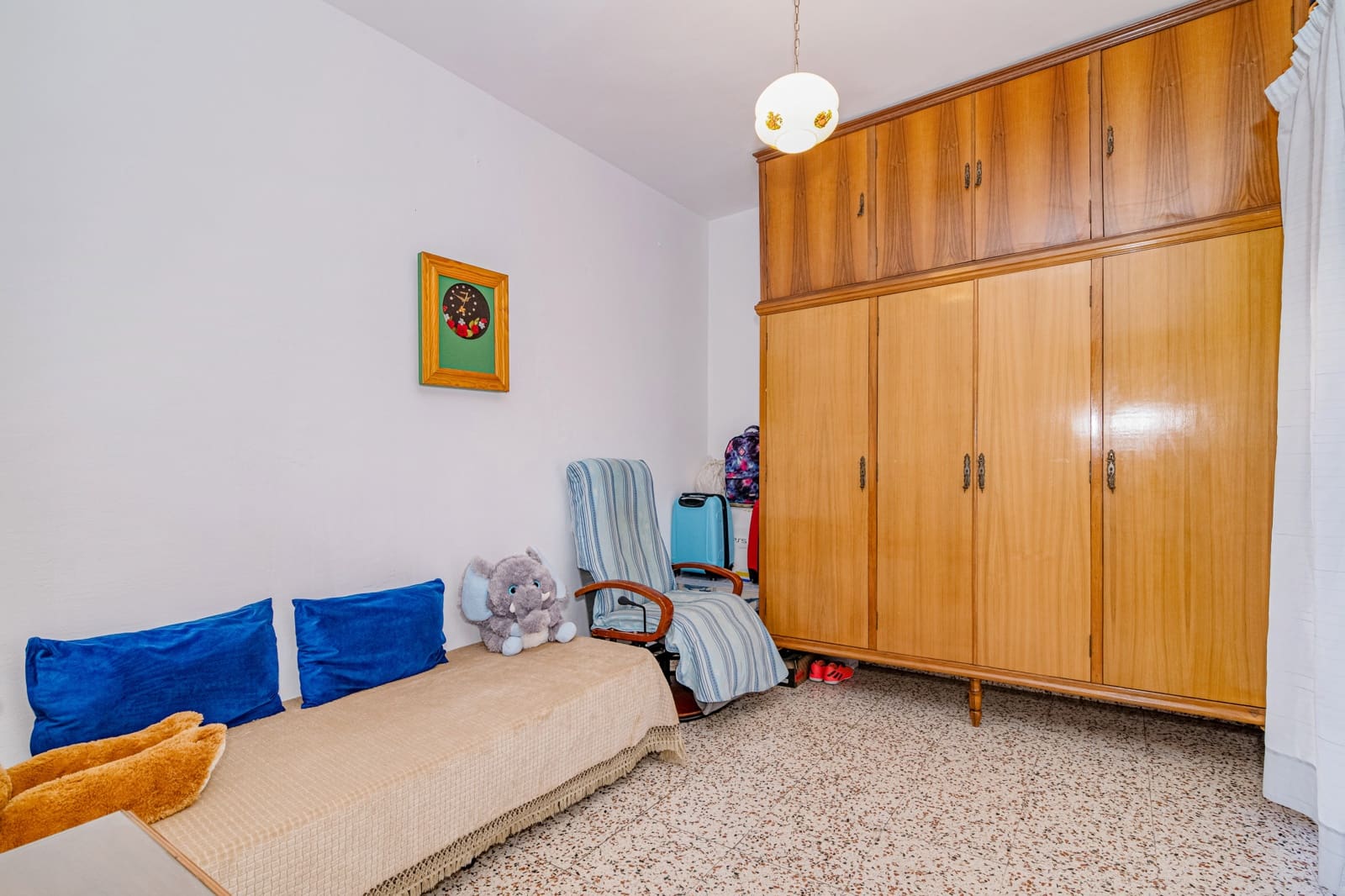 6 bedroom Townhouse for sale in Granada city with pool - € 570,000 (Ref: 9506902)