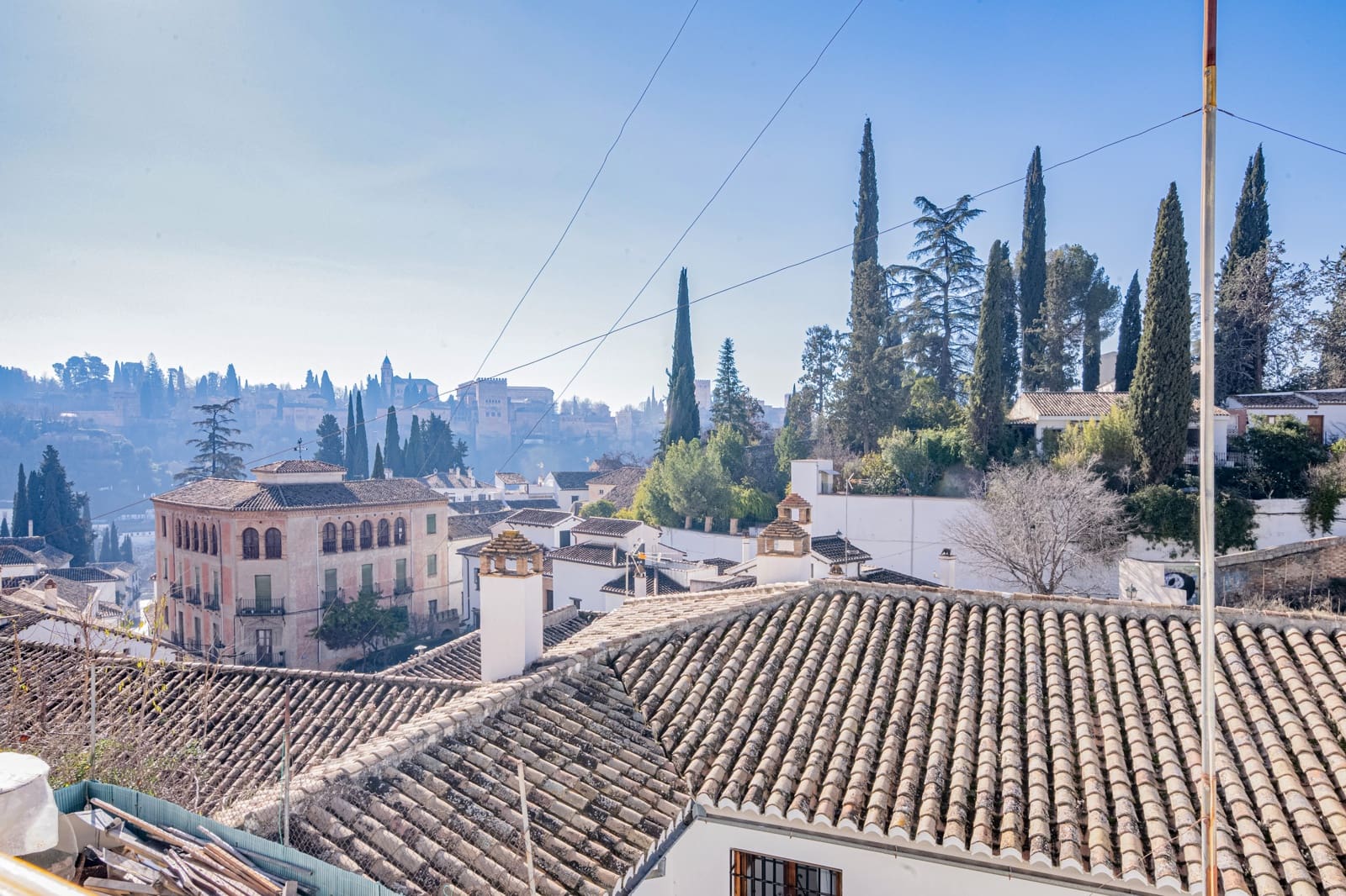 6 bedroom Townhouse for sale in Granada city with pool - € 570,000 (Ref: 9506902)