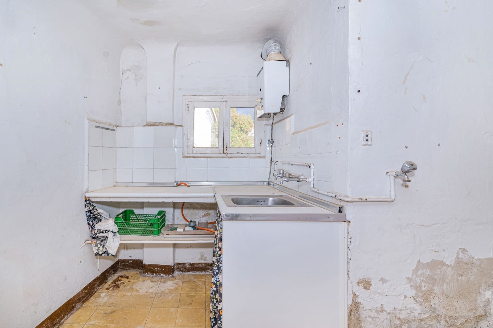 Townhouse for sale in Granada city - € 1,490,000 (Ref: 9566695)