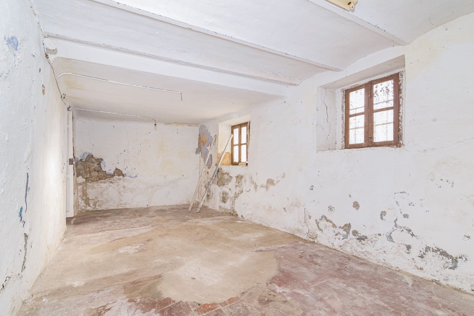 Townhouse for sale in Granada city - € 1,490,000 (Ref: 9566695)