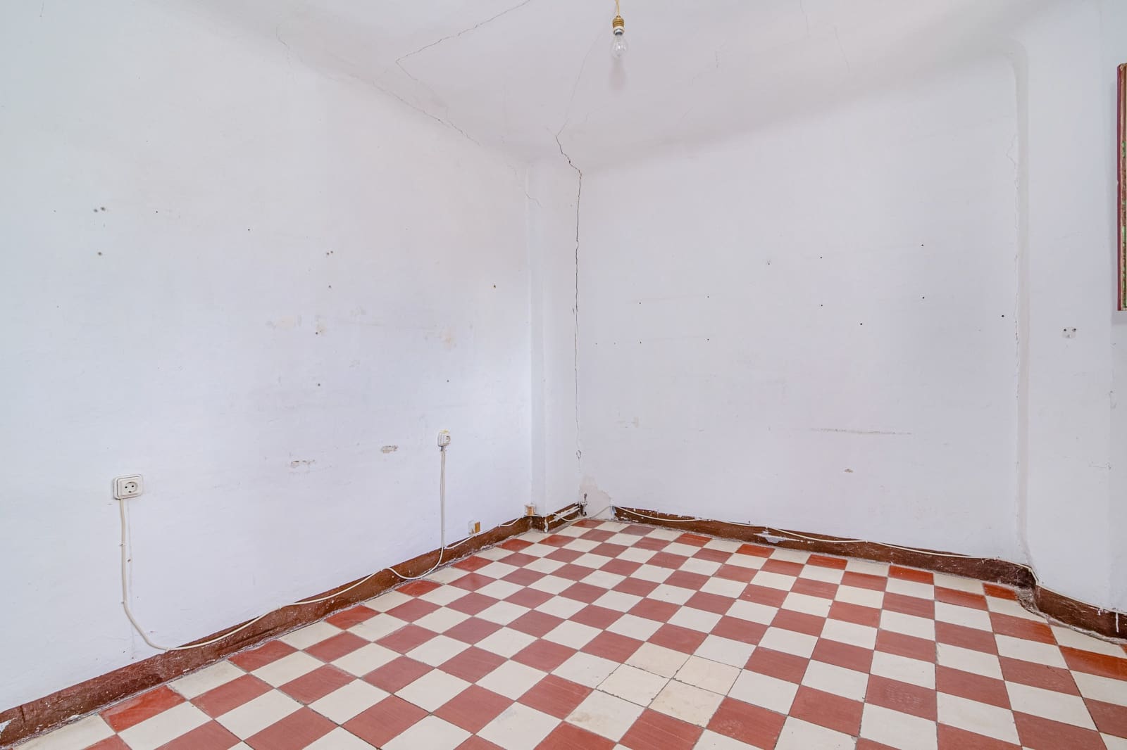 Townhouse for sale in Granada city - € 1,490,000 (Ref: 9566695)