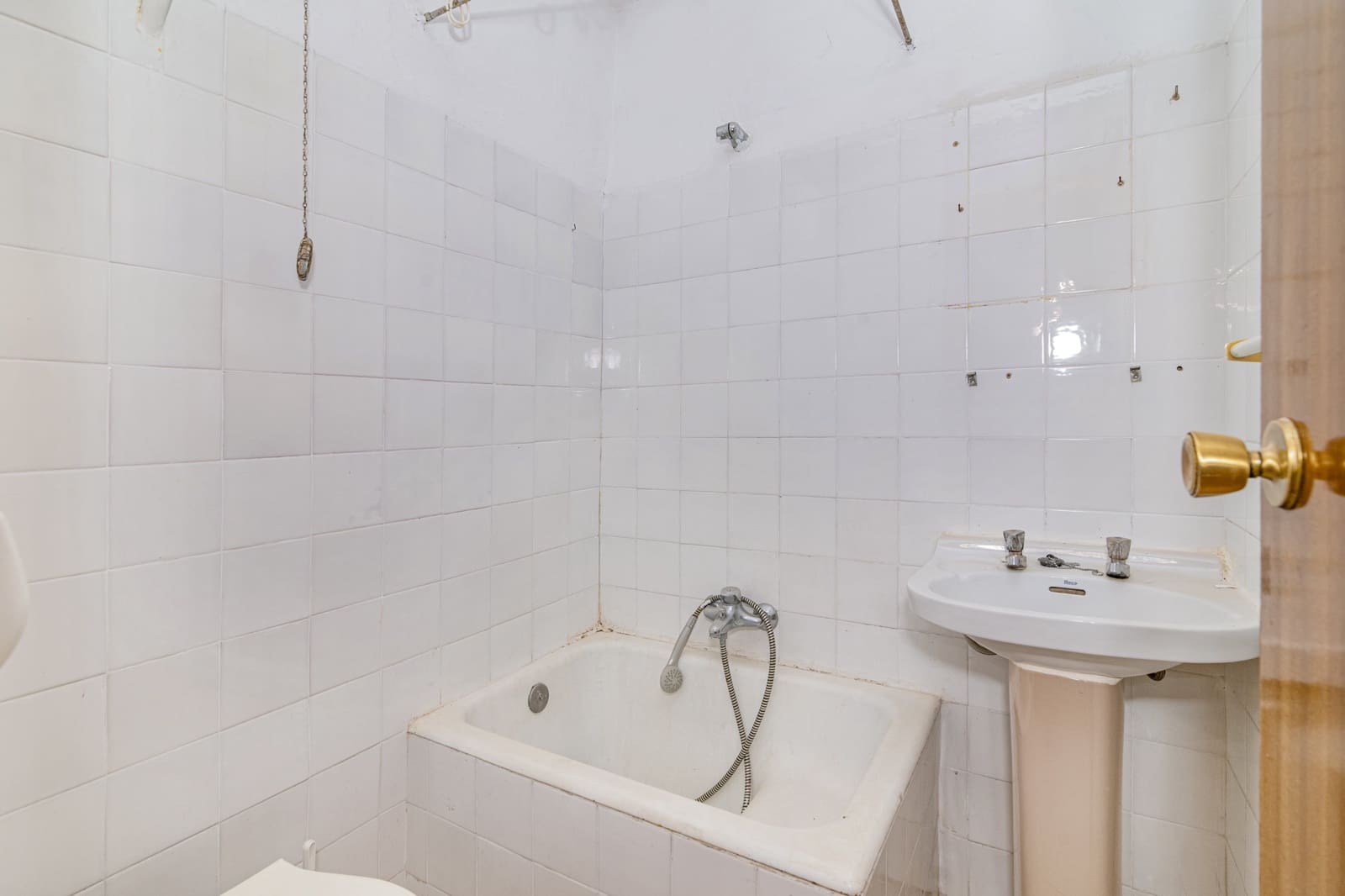 Townhouse for sale in Granada city - € 1,490,000 (Ref: 9566695)