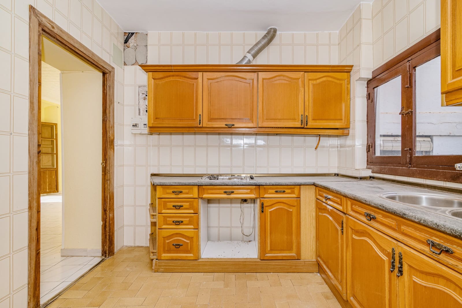 Townhouse for sale in Granada city - € 1,490,000 (Ref: 9566695)