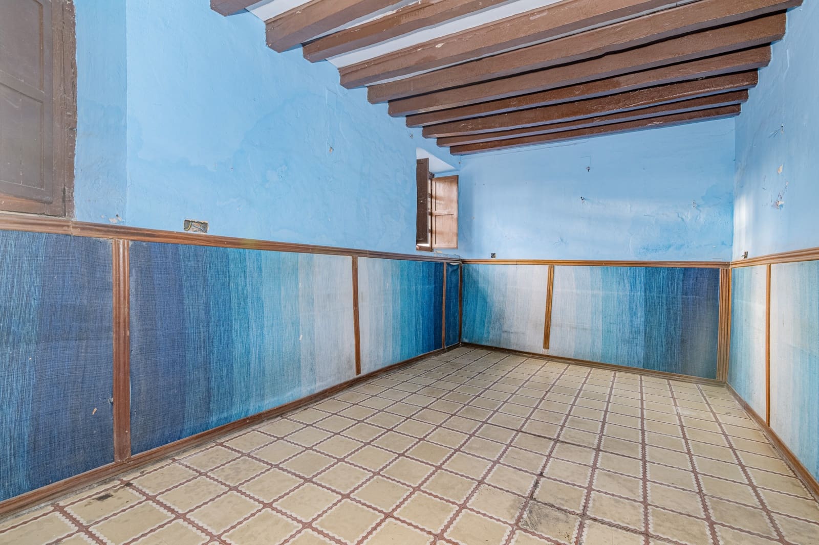 Townhouse for sale in Granada city - € 1,490,000 (Ref: 9566695)