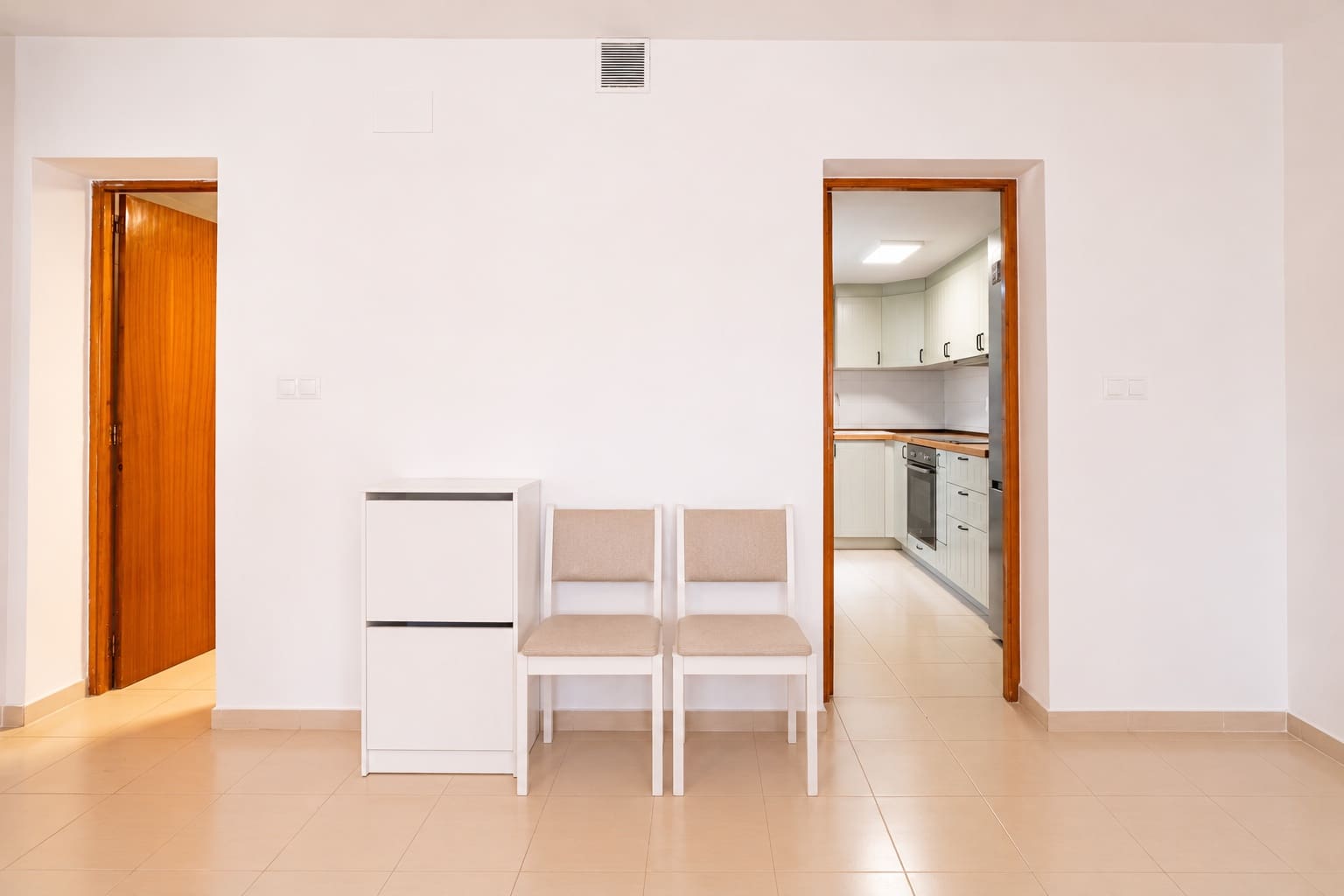2 sovrum Radhus till salu i Granada stad - 99 900 € (Ref: 9882533)