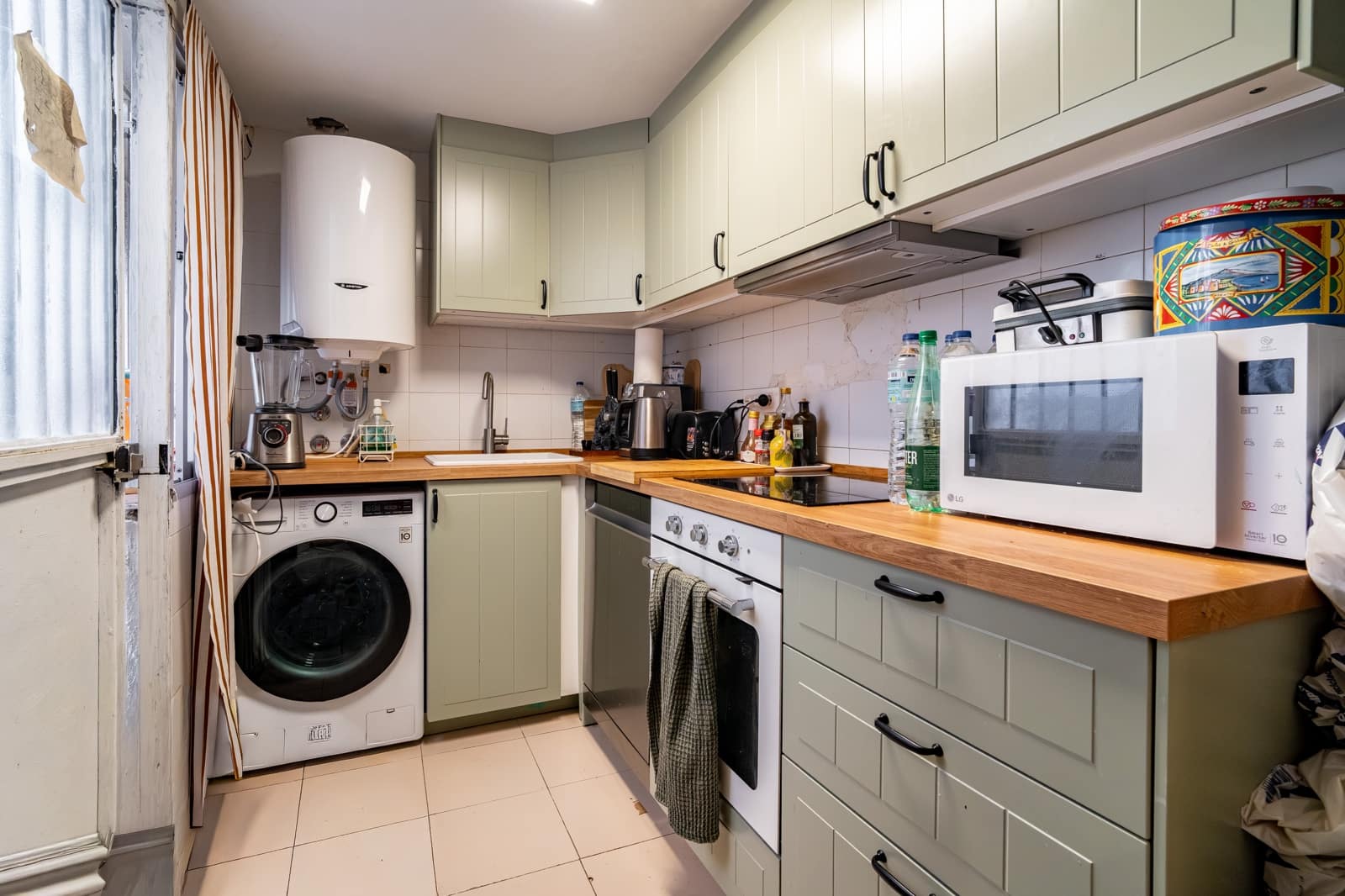 2 sovrum Radhus till salu i Granada stad - 99 900 € (Ref: 9882533)