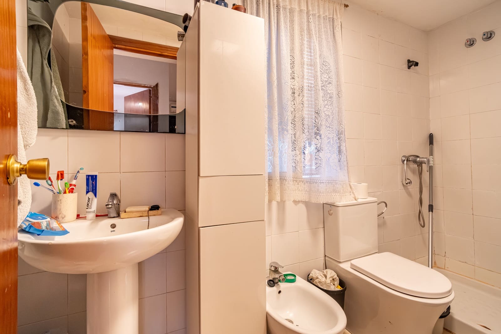 2 sovrum Radhus till salu i Granada stad - 99 900 € (Ref: 9882533)