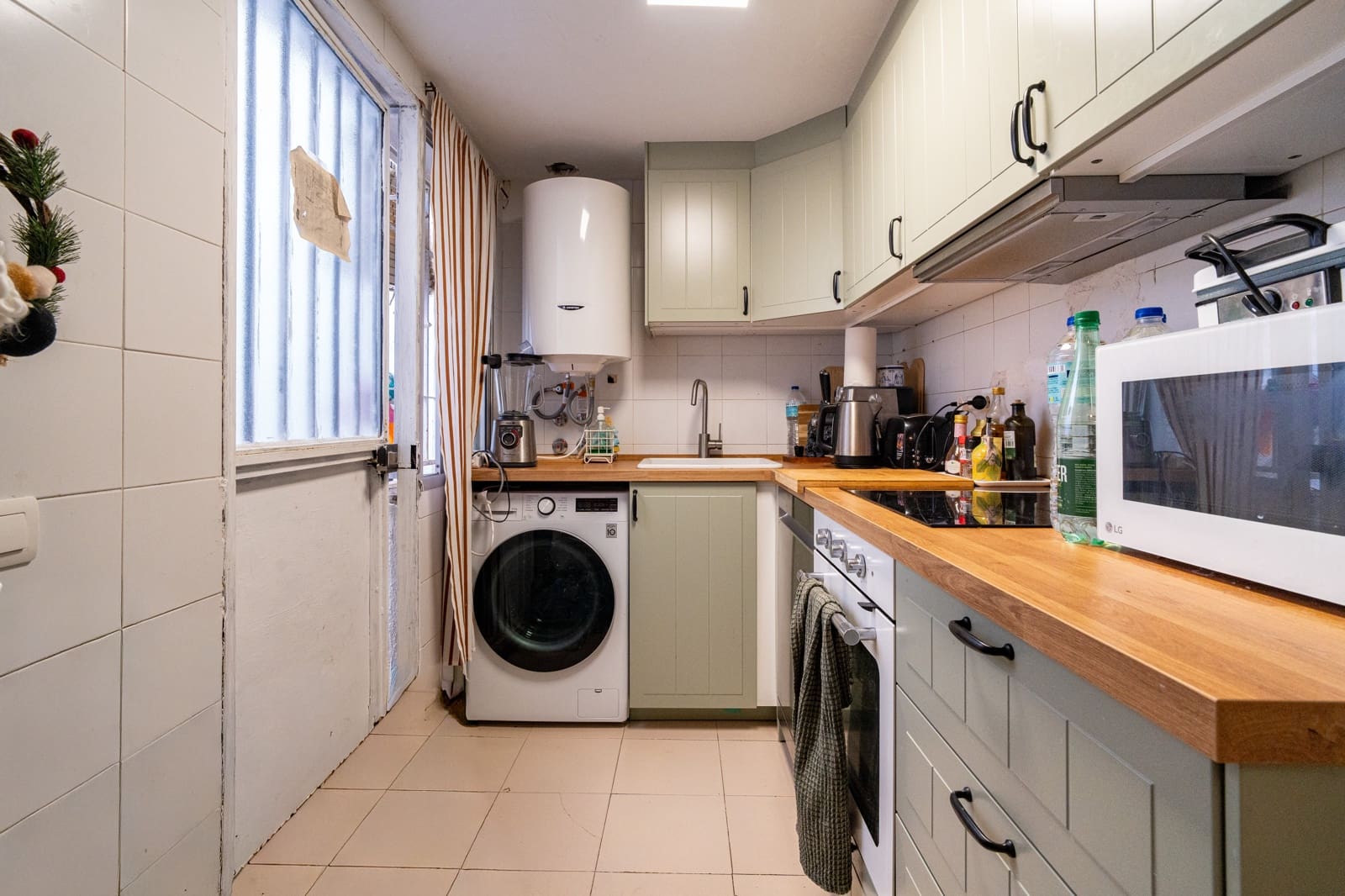 2 sovrum Radhus till salu i Granada stad - 99 900 € (Ref: 9882533)
