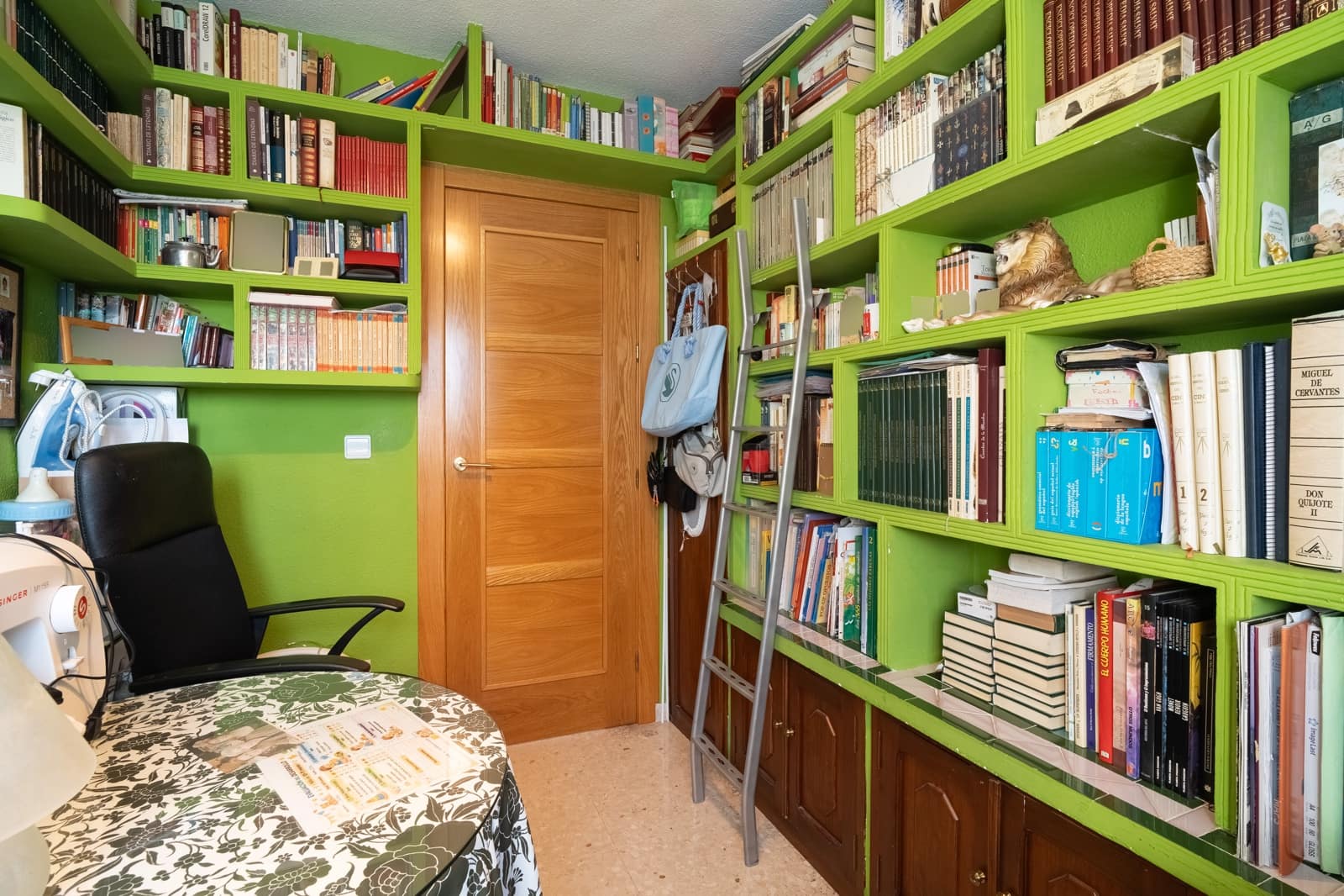 Appartement à vendre à Grenade ville avec garage - 167 900 € (Ref: 9895021)