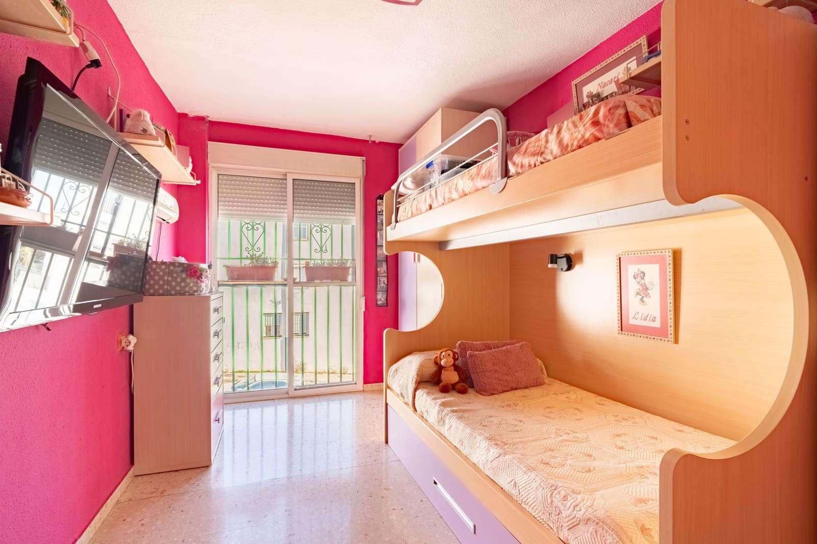 Appartement à vendre à Grenade ville avec garage - 167 900 € (Ref: 9895021)