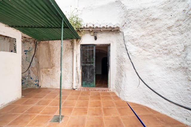 3 soveværelse Hulehus til salg i Albaicin, Granada by - € 155.900 (Ref: 9911640)