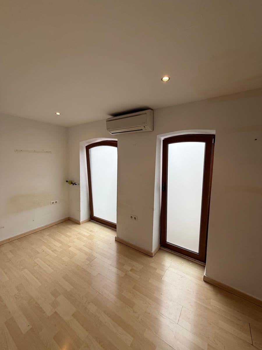 Studio til salg i Granada by - € 125.000 (Ref: 9914035)