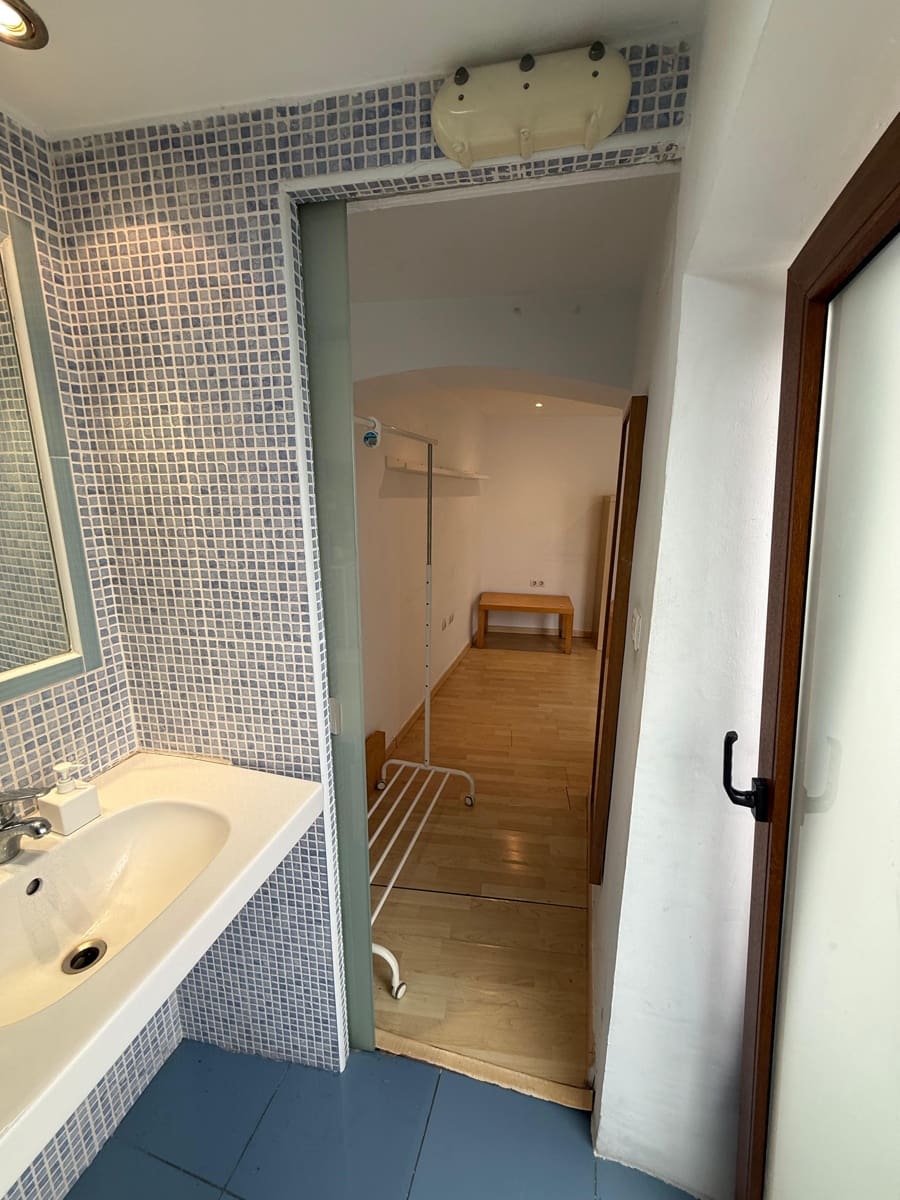 Studio til salg i Granada by - € 125.000 (Ref: 9914035)