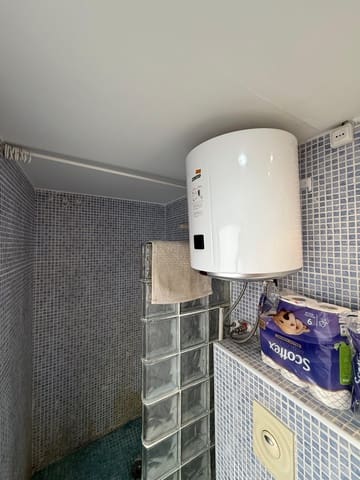 Studio til salg i Albaicin, Granada by - € 125.000 (Ref: 9914035)