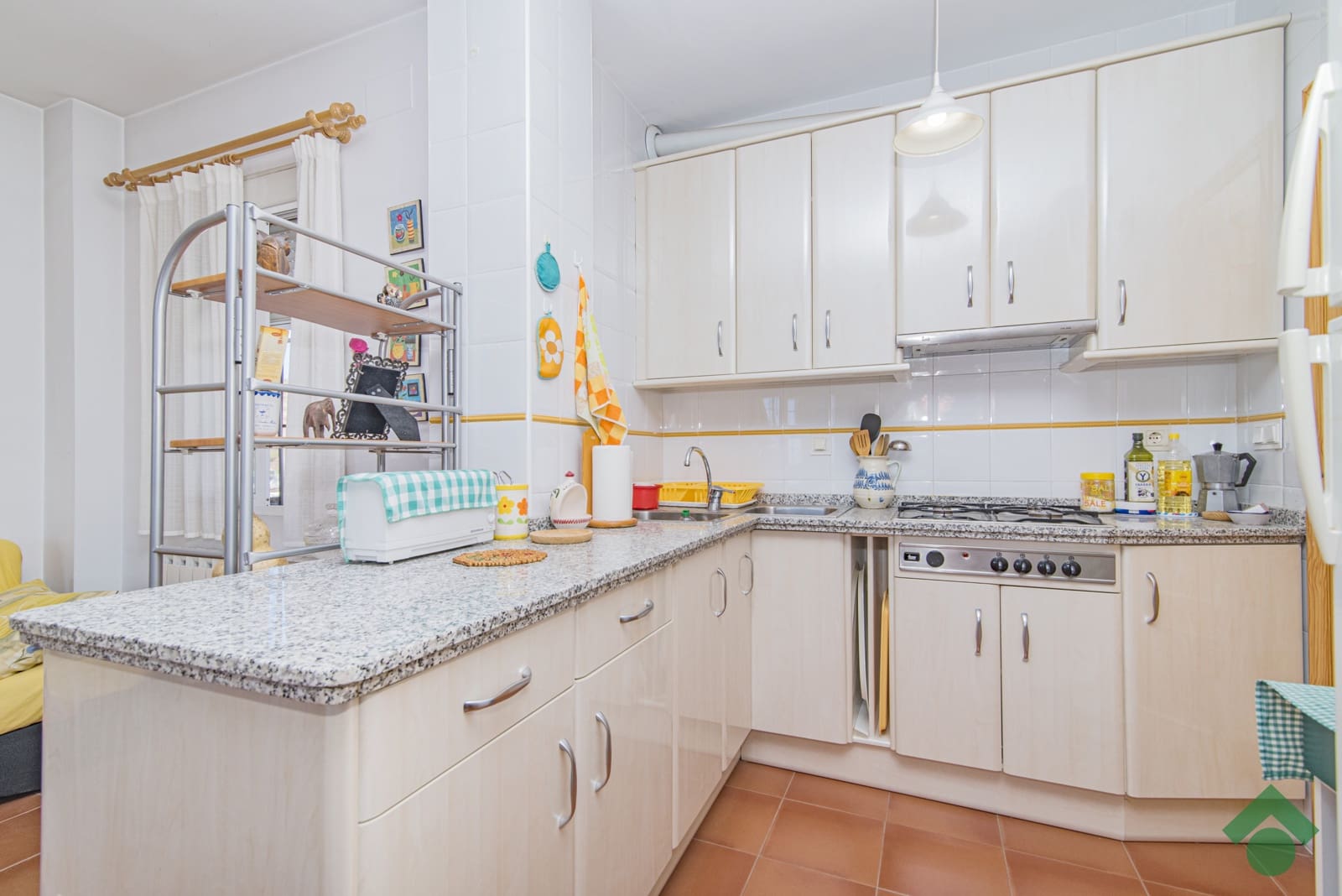 3 soveværelse Rækkehus til salg i Granada by med garage - € 319.900 (Ref: 9924846)