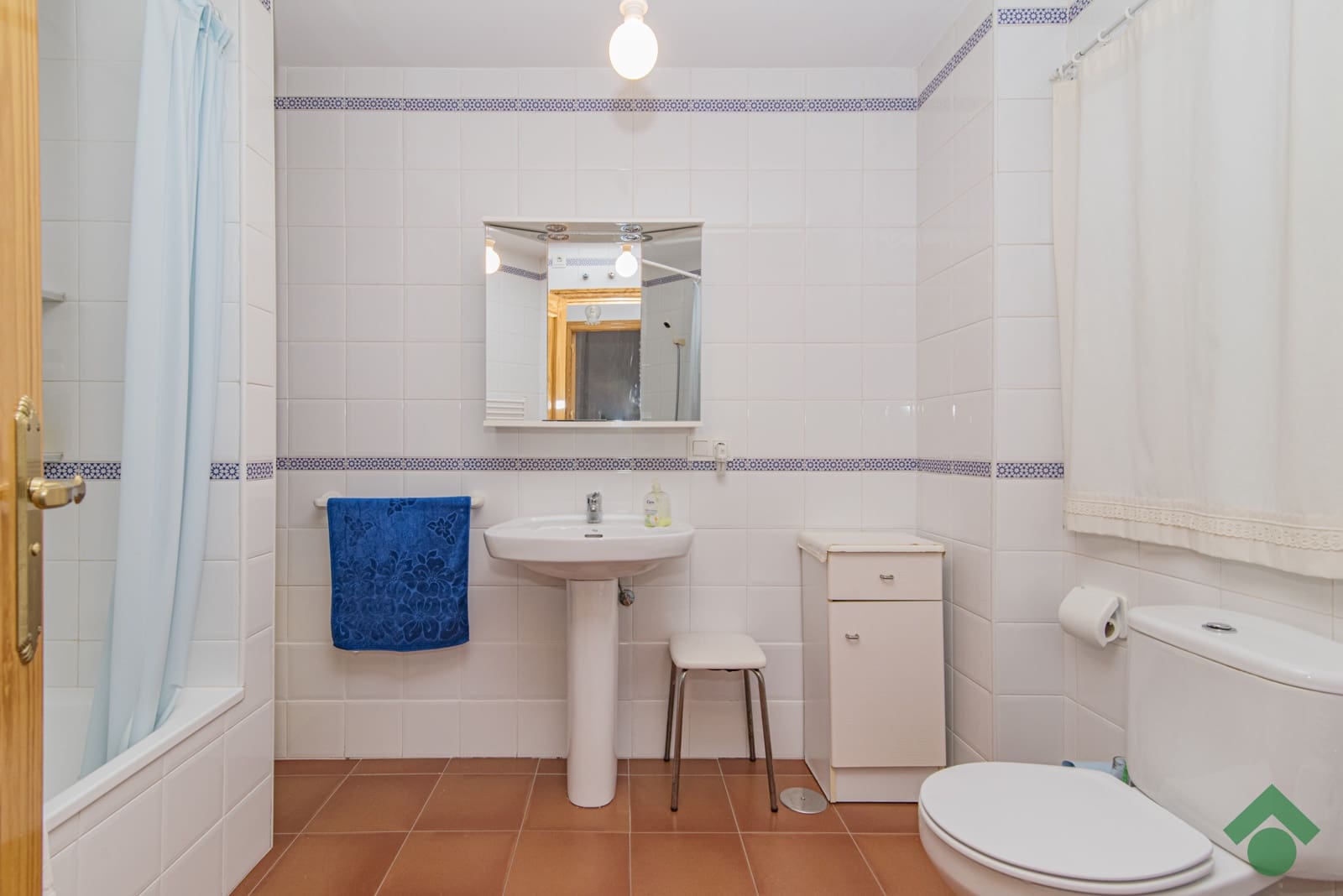 3 soveværelse Rækkehus til salg i Granada by med garage - € 319.900 (Ref: 9924846)