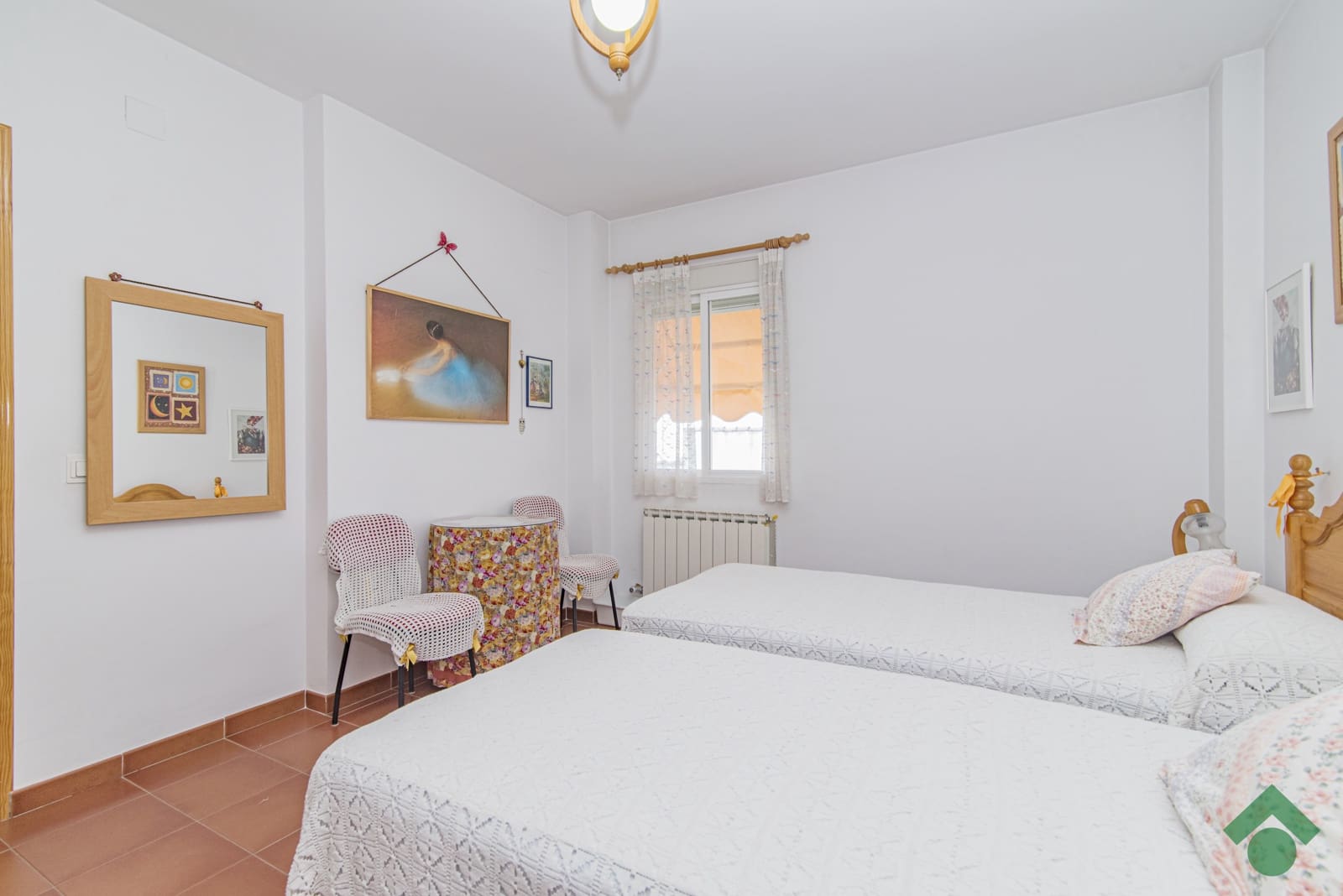 3 soveværelse Rækkehus til salg i Granada by med garage - € 319.900 (Ref: 9924846)