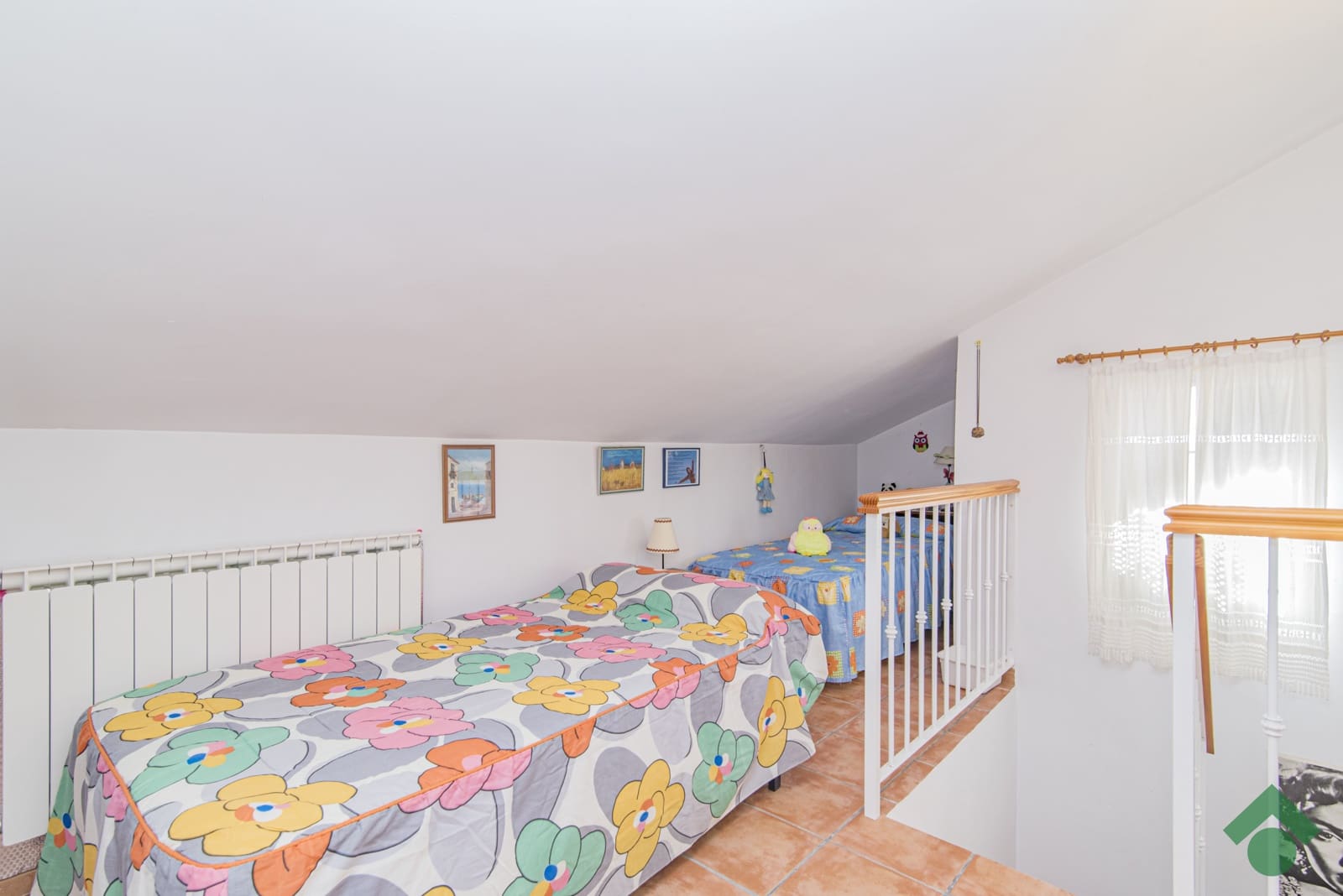 3 soveværelse Rækkehus til salg i Granada by med garage - € 319.900 (Ref: 9924846)