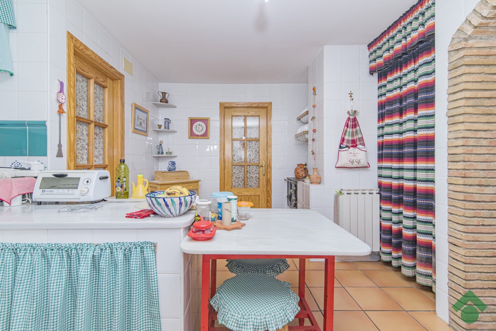 3 soveværelse Rækkehus til salg i Granada by med garage - € 319.900 (Ref: 9924846)