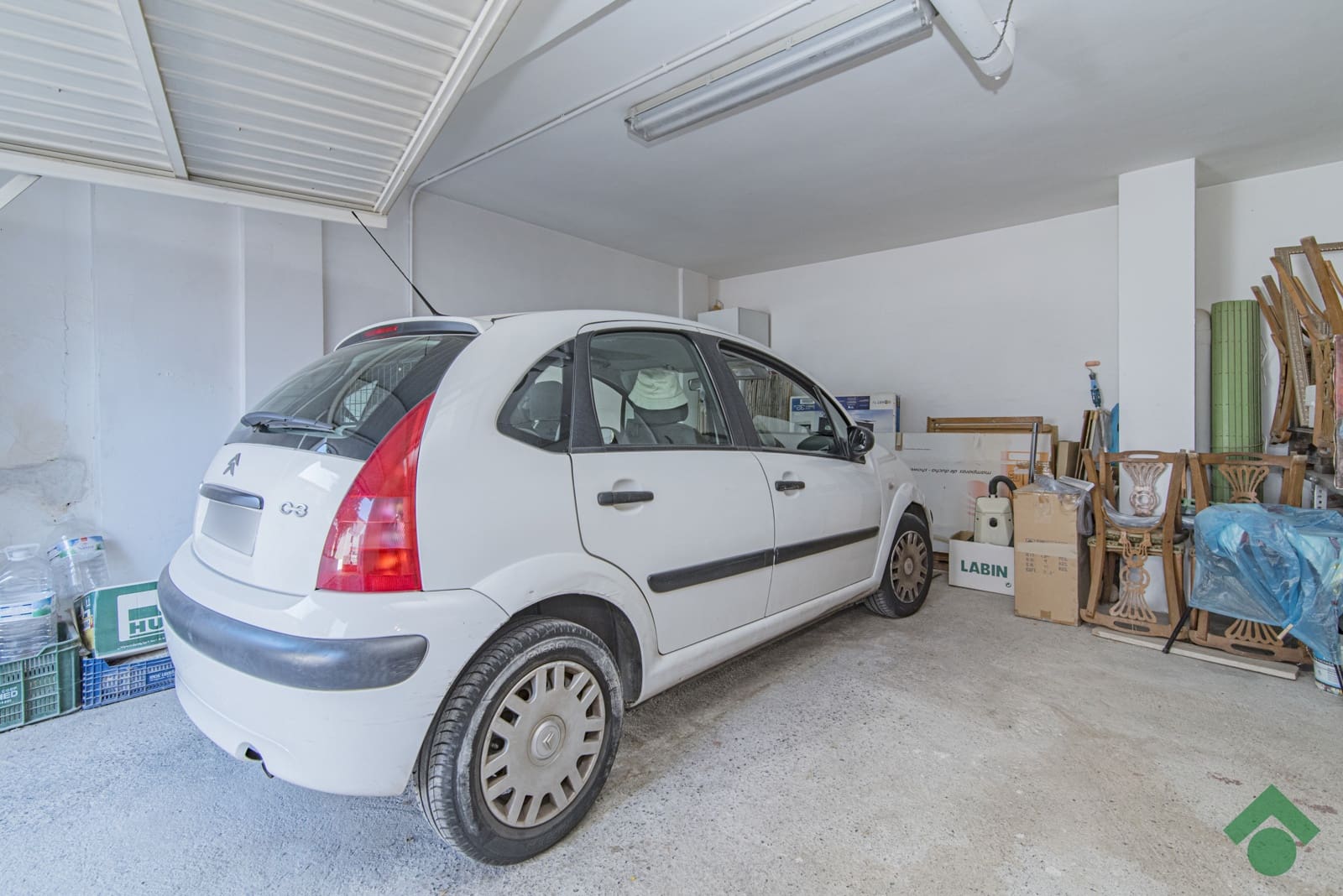 3 soveværelse Rækkehus til salg i Granada by med garage - € 319.900 (Ref: 9924846)