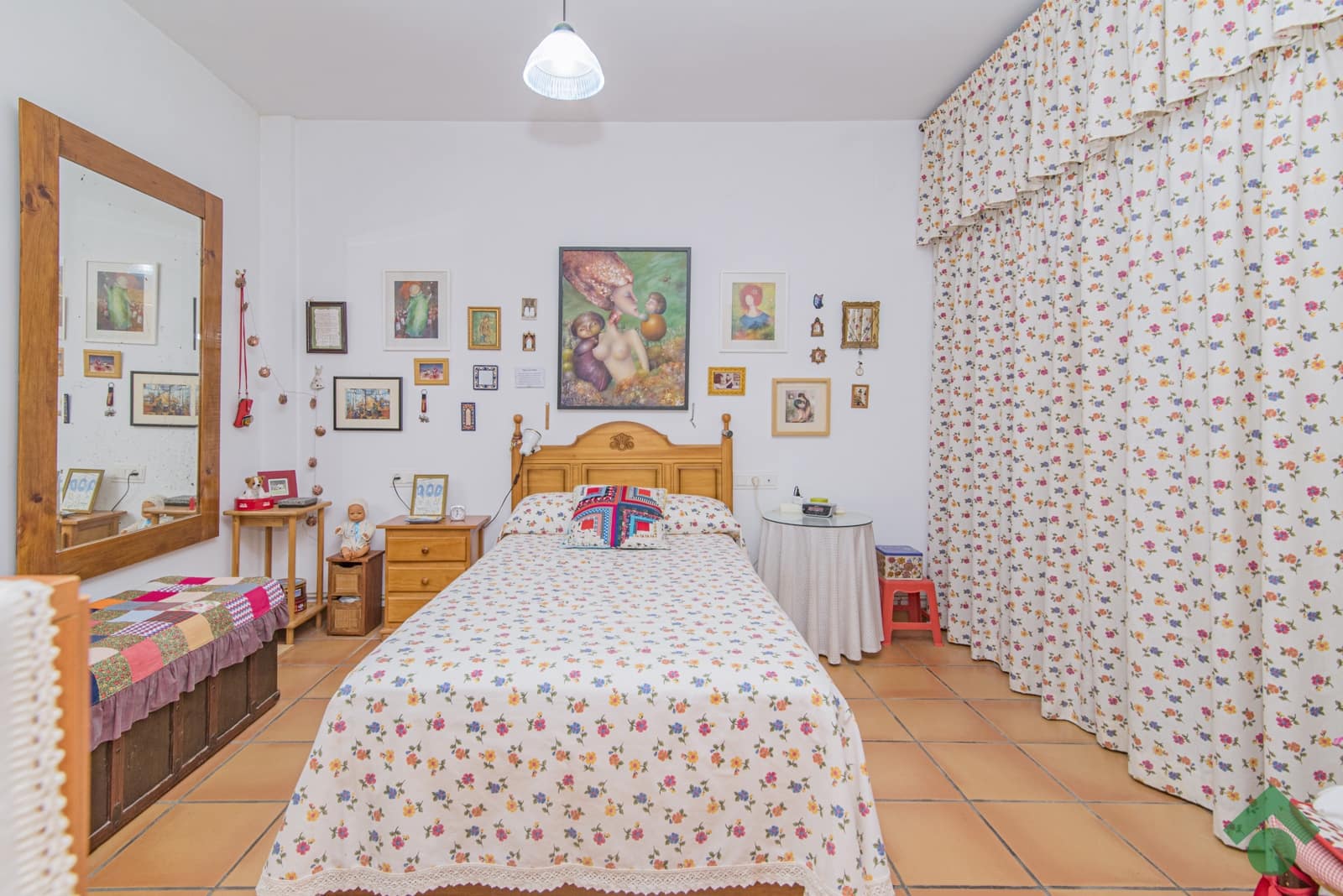 3 soveværelse Rækkehus til salg i Granada by med garage - € 319.900 (Ref: 9924846)