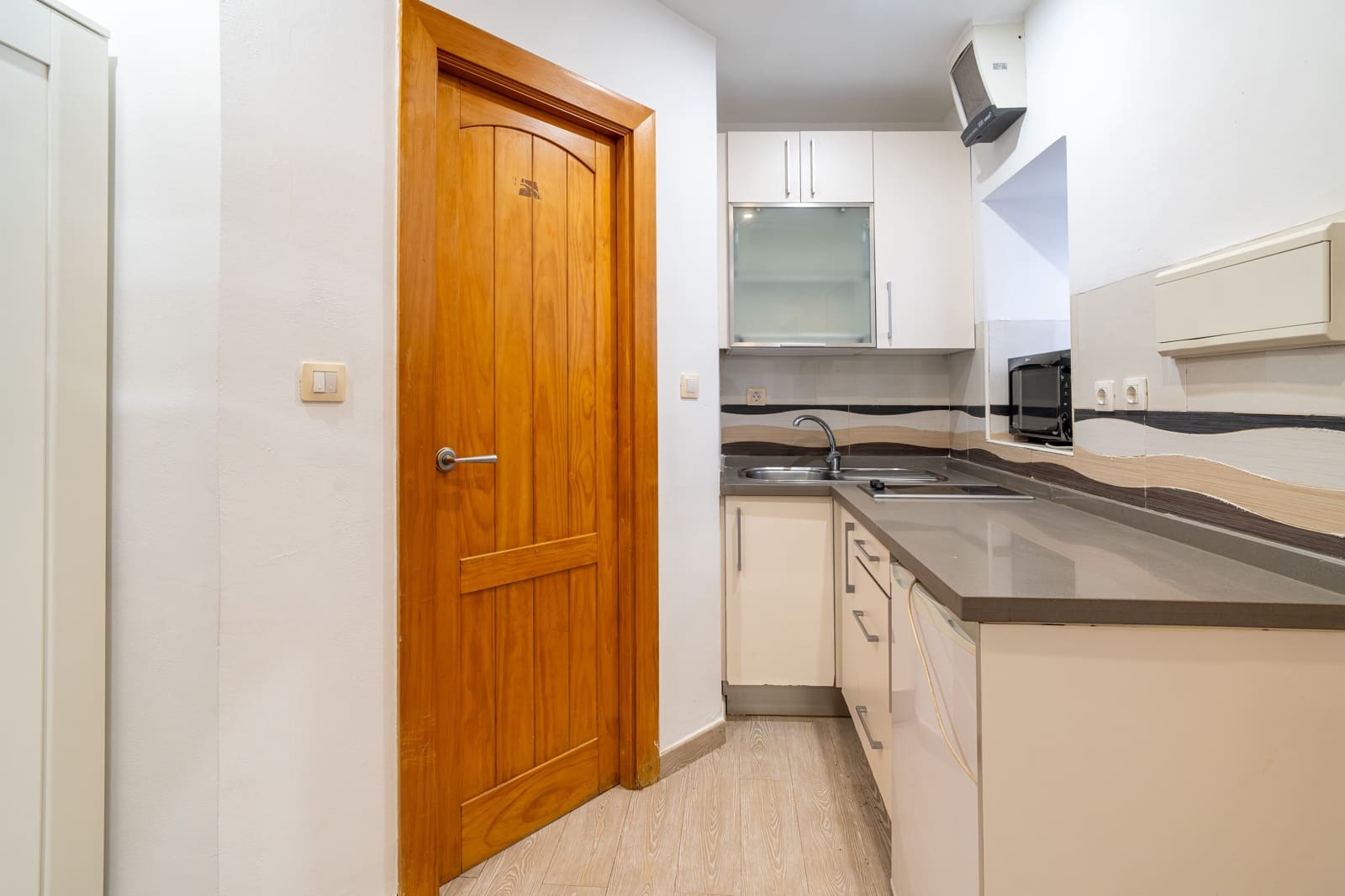 1 chambre Studio à vendre à Grenade ville - 79 900 € (Ref: 9948593)