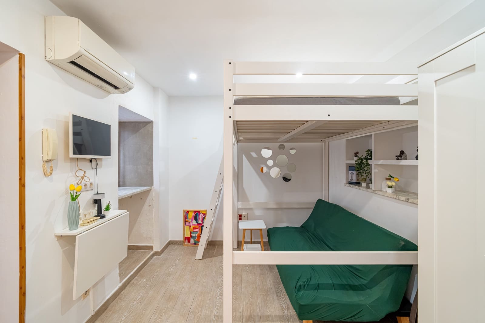 1 chambre Studio à vendre à Grenade ville - 79 900 € (Ref: 9948593)