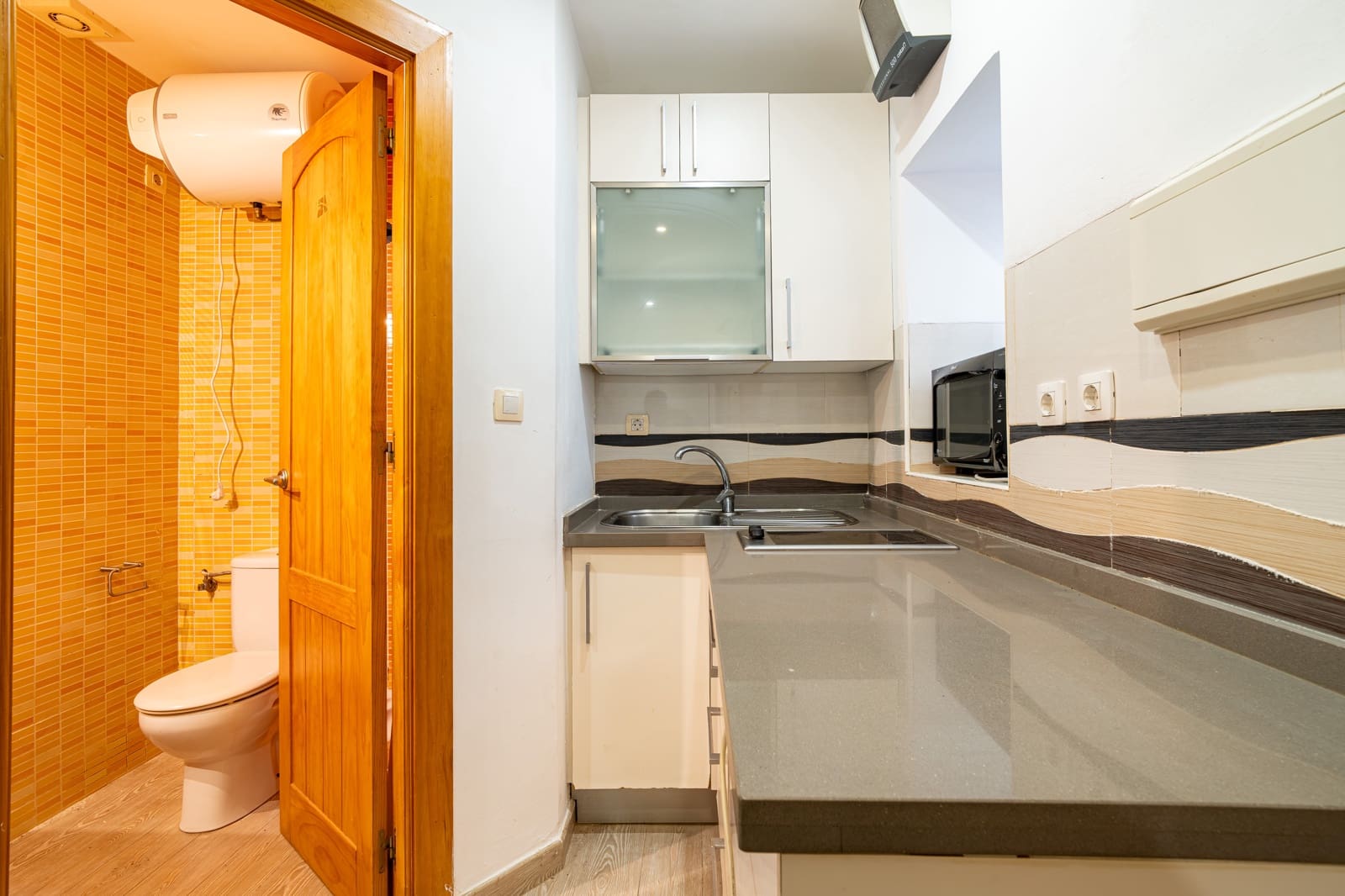 1 chambre Studio à vendre à Grenade ville - 79 900 € (Ref: 9948593)