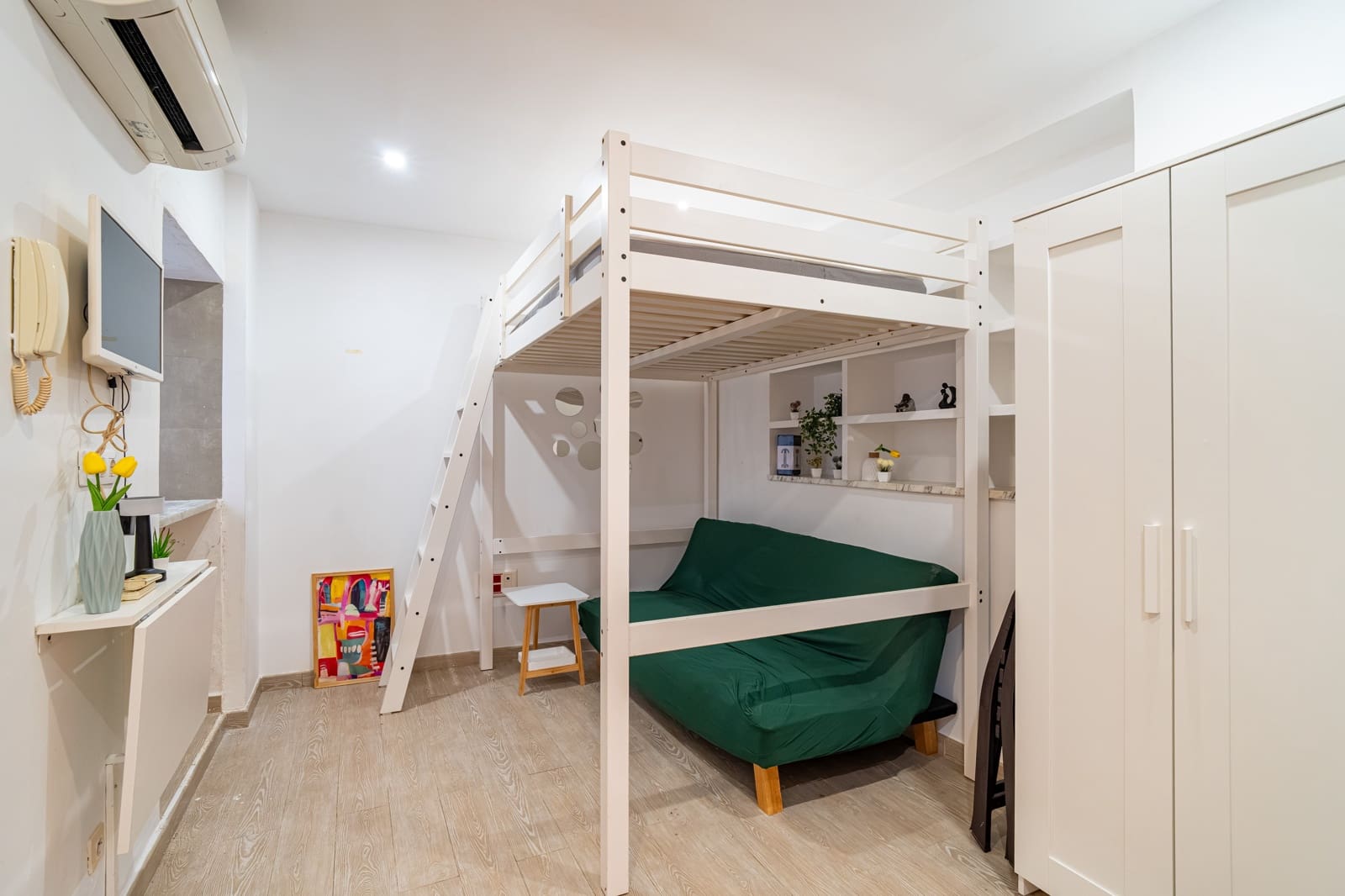 1 chambre Studio à vendre à Grenade ville - 79 900 € (Ref: 9948593)