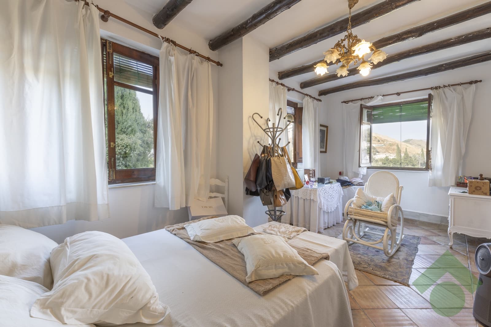 3 sypialnia Willa na sprzedaż w Miasto Grenada z basenem - 1 070 000 € (Ref: 9950432)