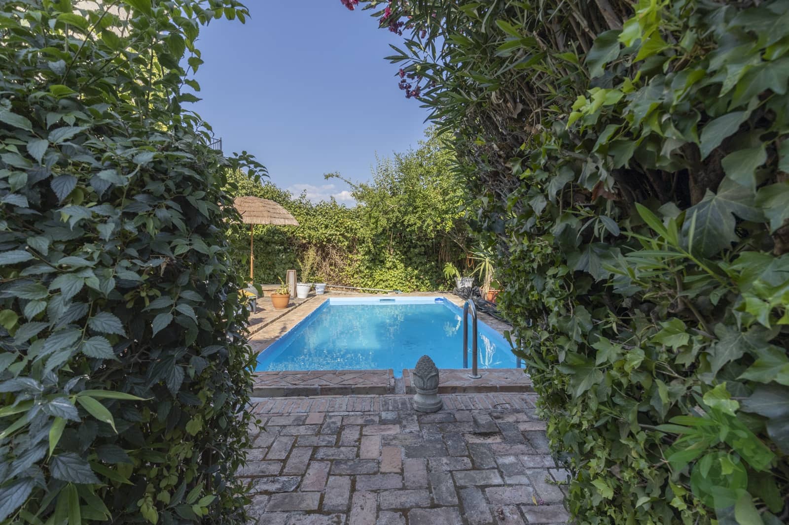 3 sypialnia Willa na sprzedaż w Miasto Grenada z basenem - 1 070 000 € (Ref: 9950432)