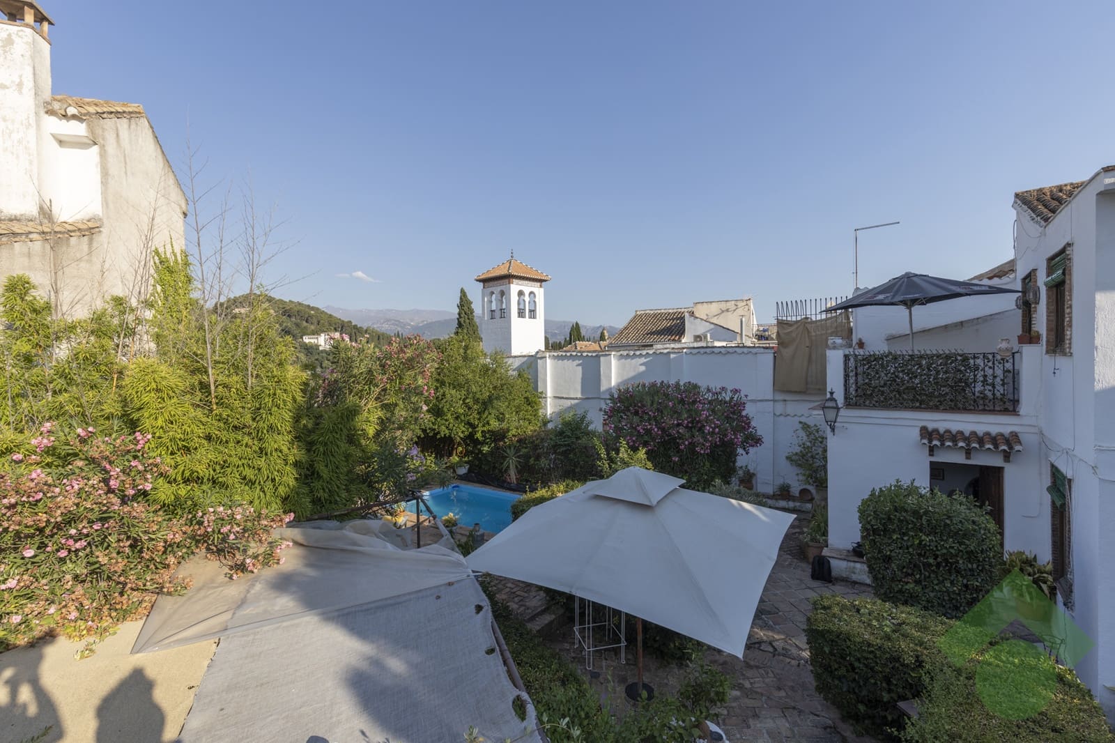 3 sypialnia Willa na sprzedaż w Miasto Grenada z basenem - 1 070 000 € (Ref: 9950432)