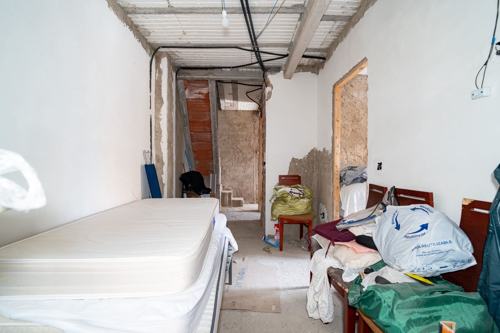 4 bedroom Townhouse for sale in Granada city - € 139,000 (Ref: 9961097)