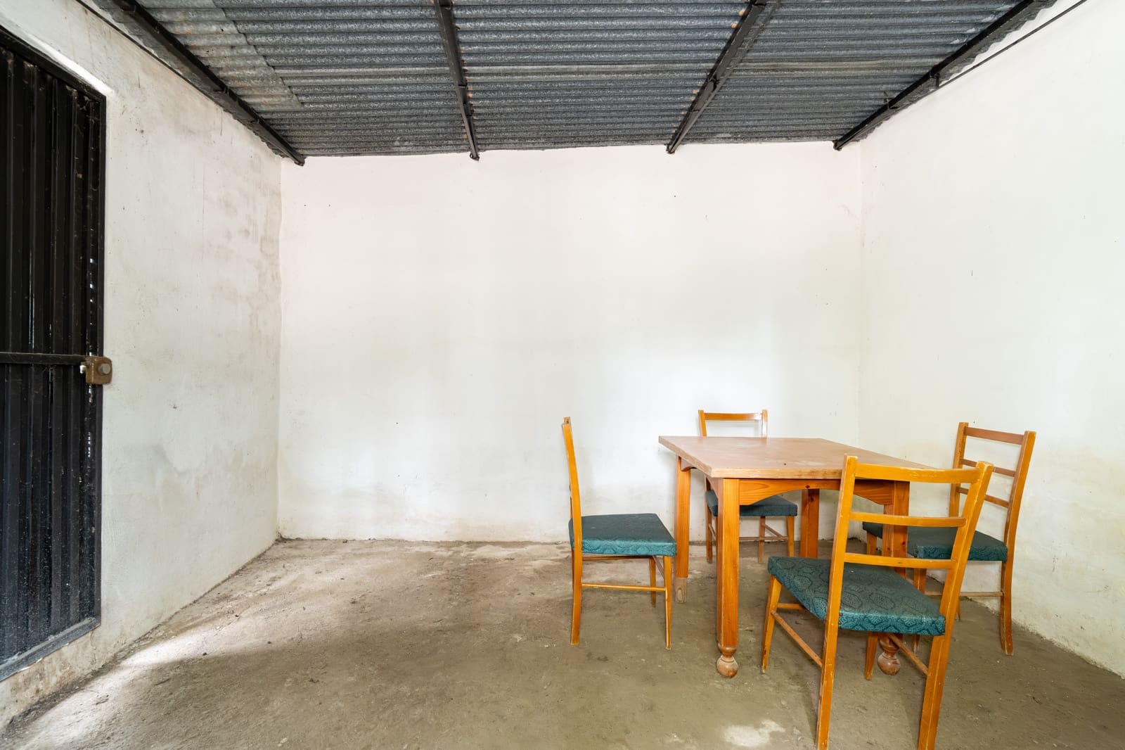 Mark till salu i Granada stad - 39 900 € (Ref: 9964531)