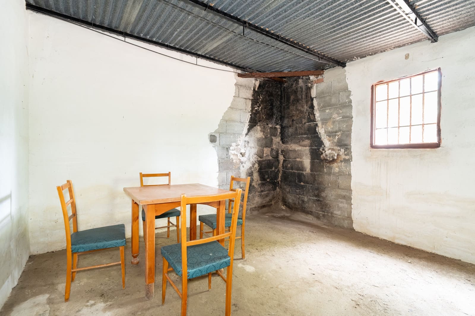 Mark till salu i Granada stad - 39 900 € (Ref: 9964531)