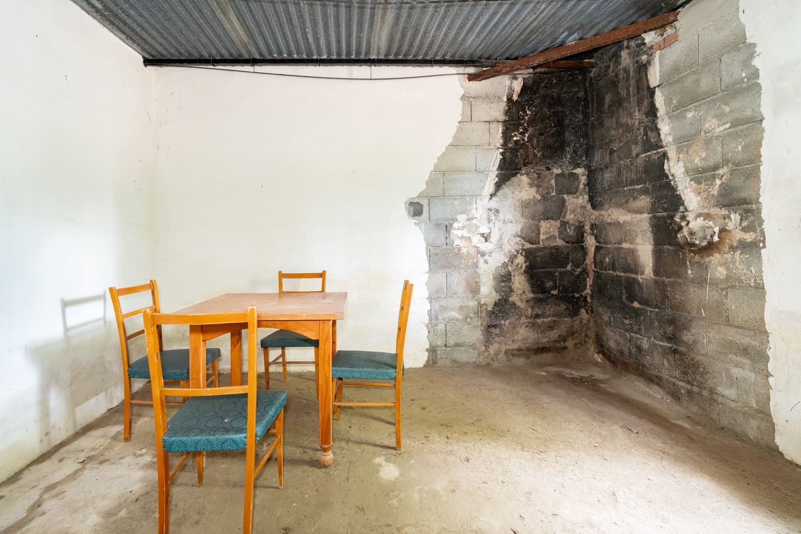 Mark till salu i Granada stad - 39 900 € (Ref: 9964531)
