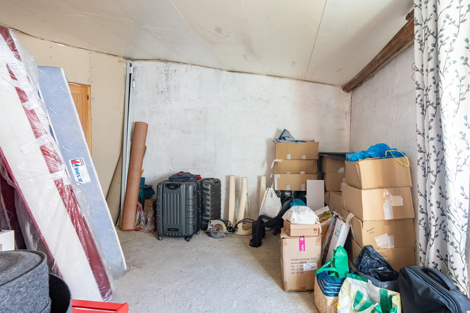 4 slaapkamer Huis te koop in Granada stad - € 239.000 (Ref: 9965599)
