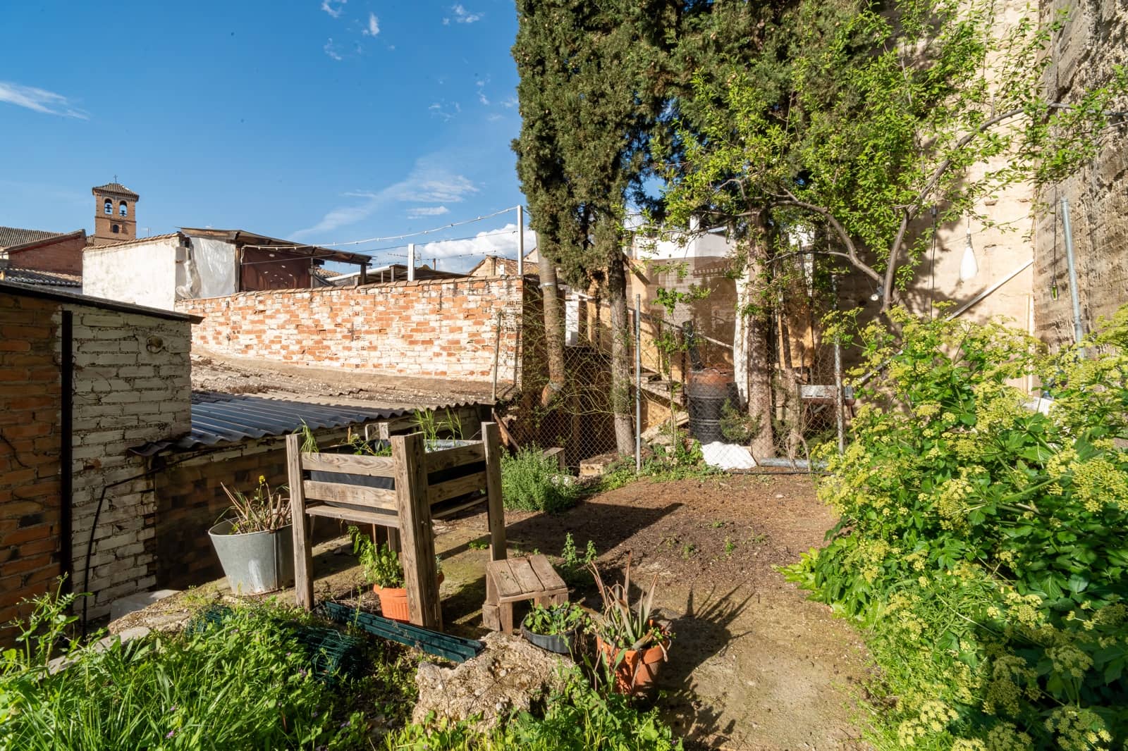 4 slaapkamer Huis te koop in Granada stad - € 239.000 (Ref: 9965599)