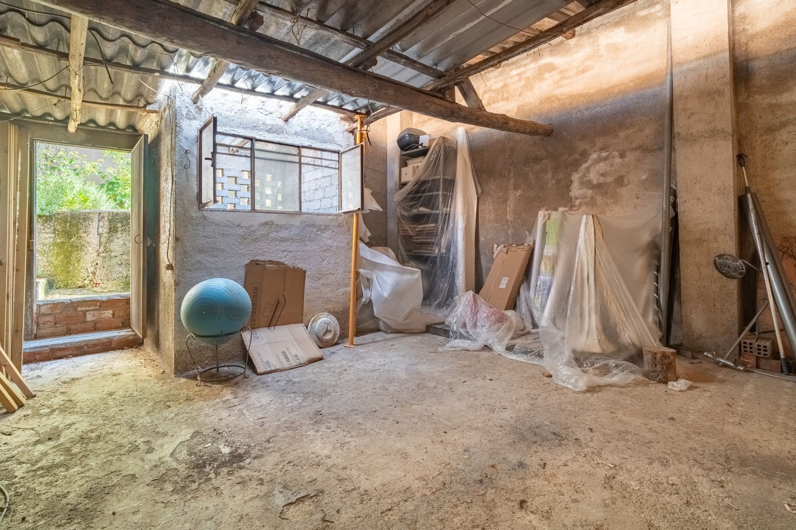 4 slaapkamer Huis te koop in Granada stad - € 239.000 (Ref: 9965599)