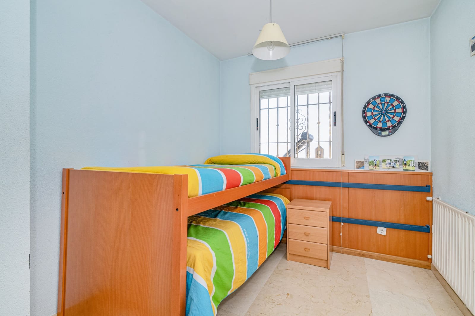 3 soveværelse Byhus til salg i Granada by med swimmingpool garage - € 349.900 (Ref: 9972276)