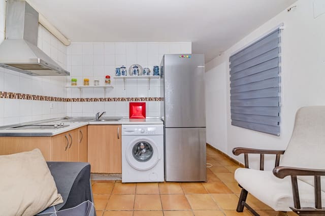 2 soverom Hus til salgs i Albaicin, Granada by - € 179 900 (Ref: 9972277)
