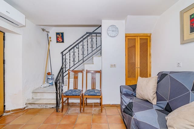 2 soverom Hus til salgs i Albaicin, Granada by - € 179 900 (Ref: 9972277)