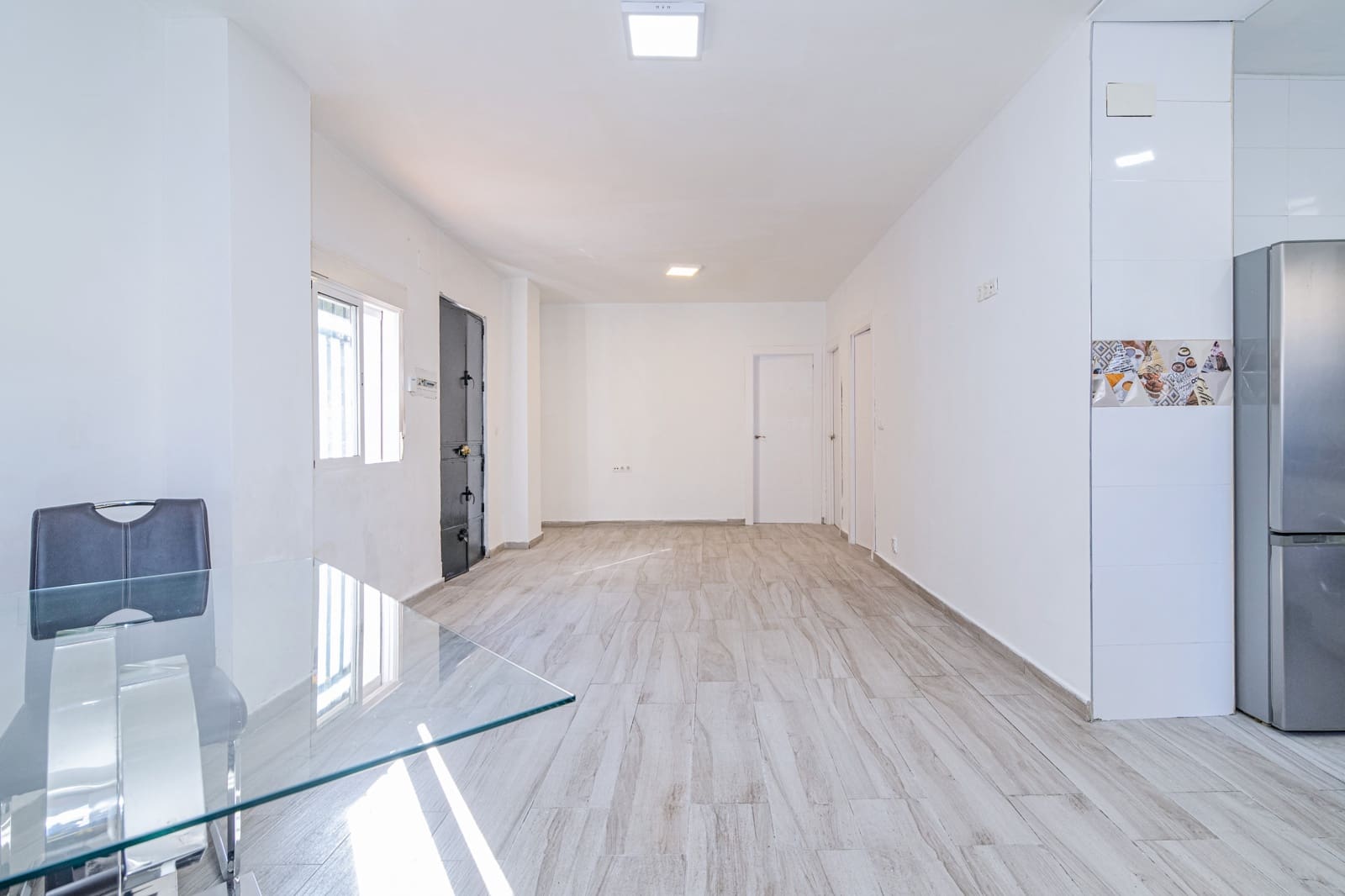 7 bedroom Townhouse for sale in Granada city - € 249,900 (Ref: 9972282)
