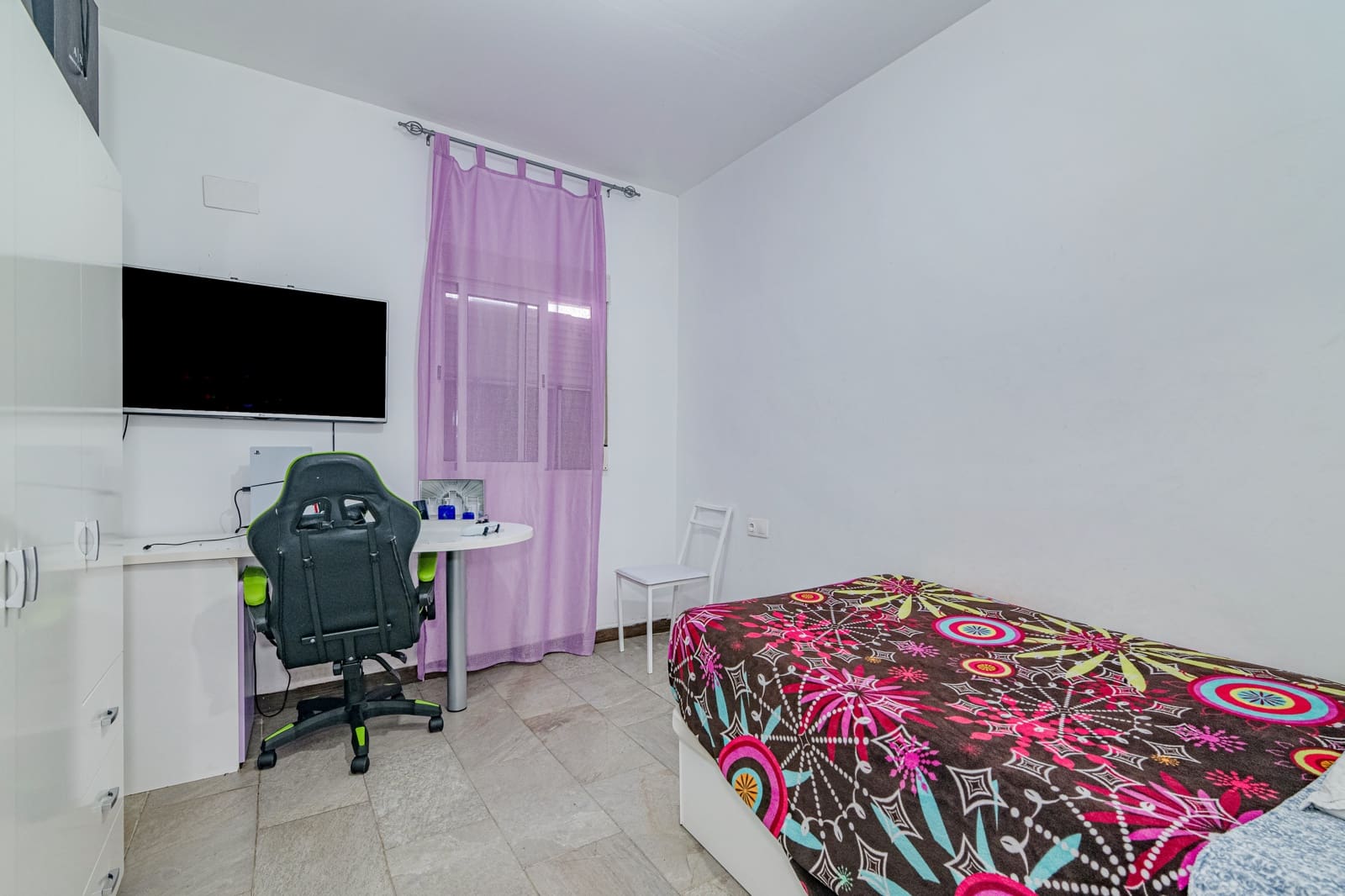 7 bedroom Townhouse for sale in Granada city - € 249,900 (Ref: 9972282)