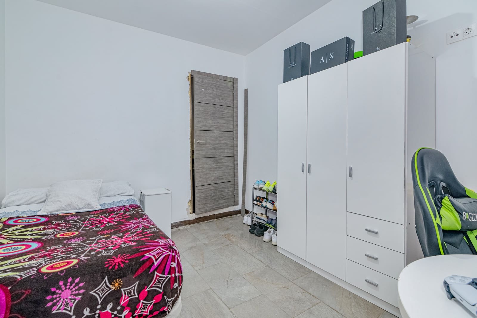 7 bedroom Townhouse for sale in Granada city - € 249,900 (Ref: 9972282)