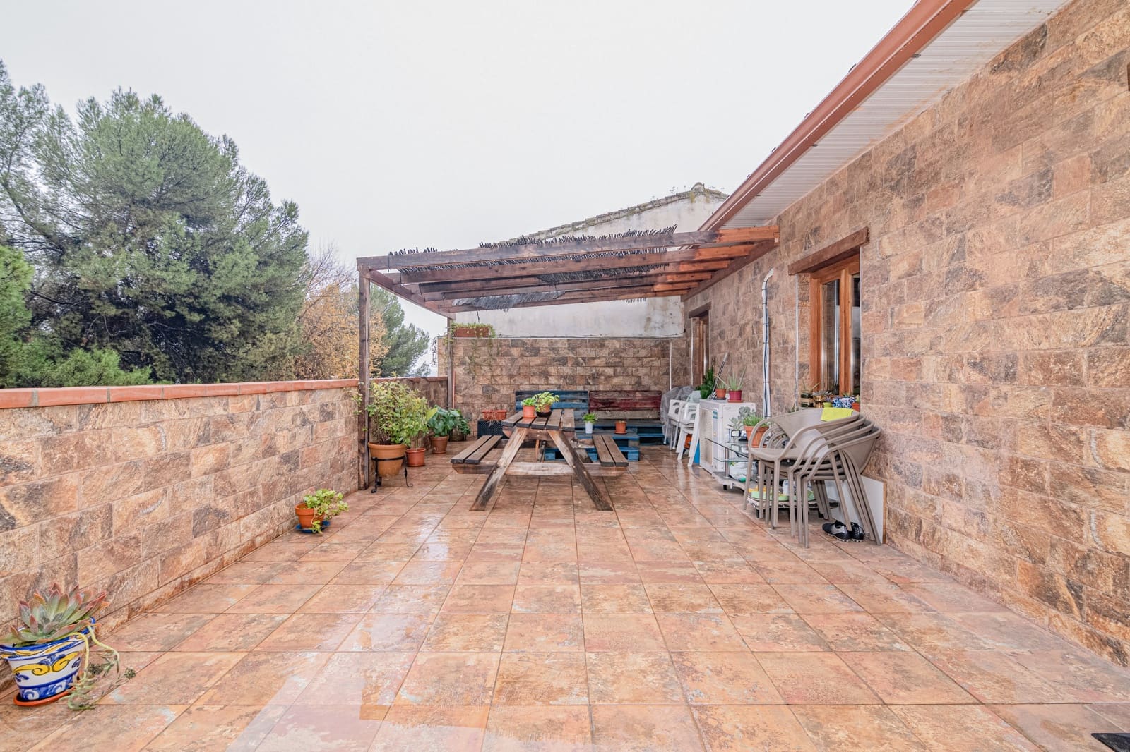 7 bedroom Townhouse for sale in Granada city - € 249,900 (Ref: 9972282)