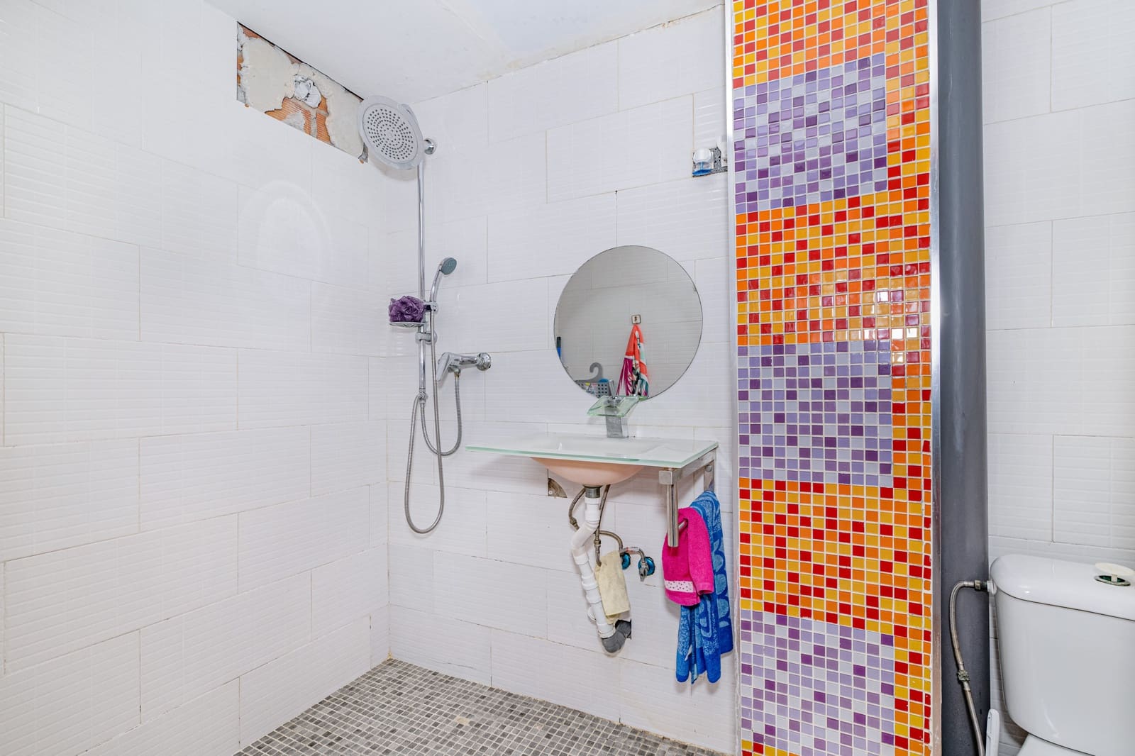 7 bedroom Townhouse for sale in Granada city - € 249,900 (Ref: 9972282)